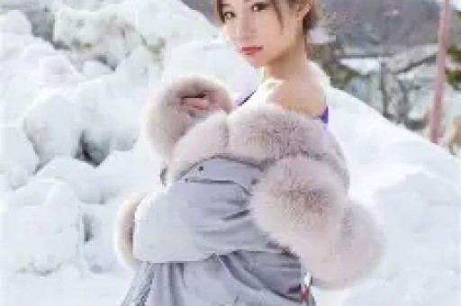 冲突录音曝光、27岁女演员承认动手打人公开道歉